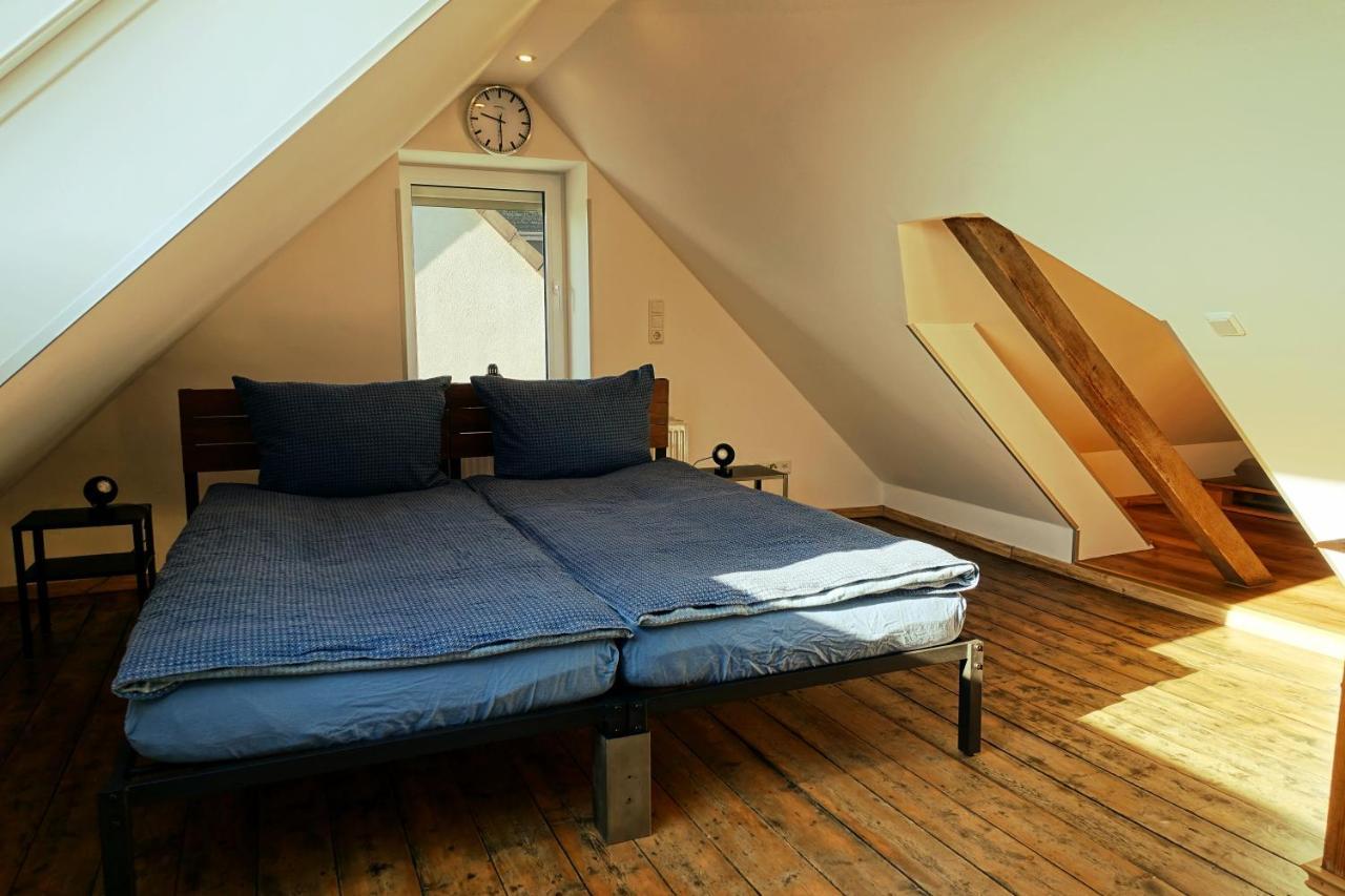 Frankes City Sleep Apartment, 6 Einzelbetten フェルバート エクステリア 写真
