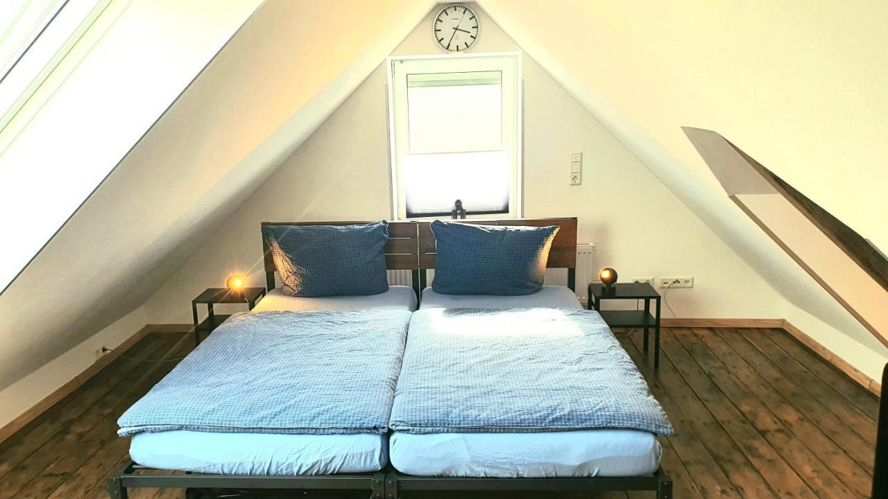 Frankes City Sleep Apartment, 6 Einzelbetten フェルバート エクステリア 写真
