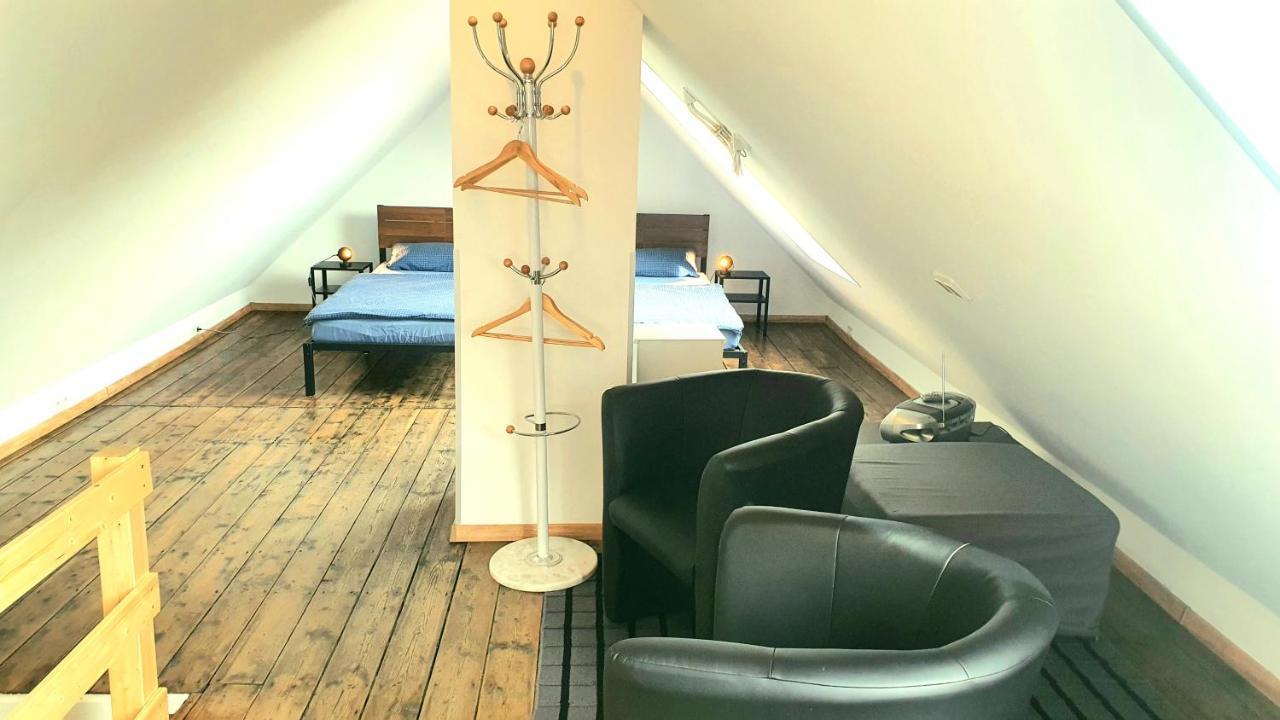 Frankes City Sleep Apartment, 6 Einzelbetten フェルバート エクステリア 写真