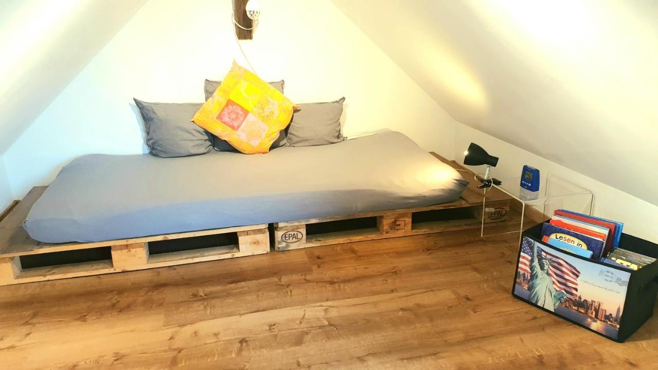 Frankes City Sleep Apartment, 6 Einzelbetten フェルバート エクステリア 写真