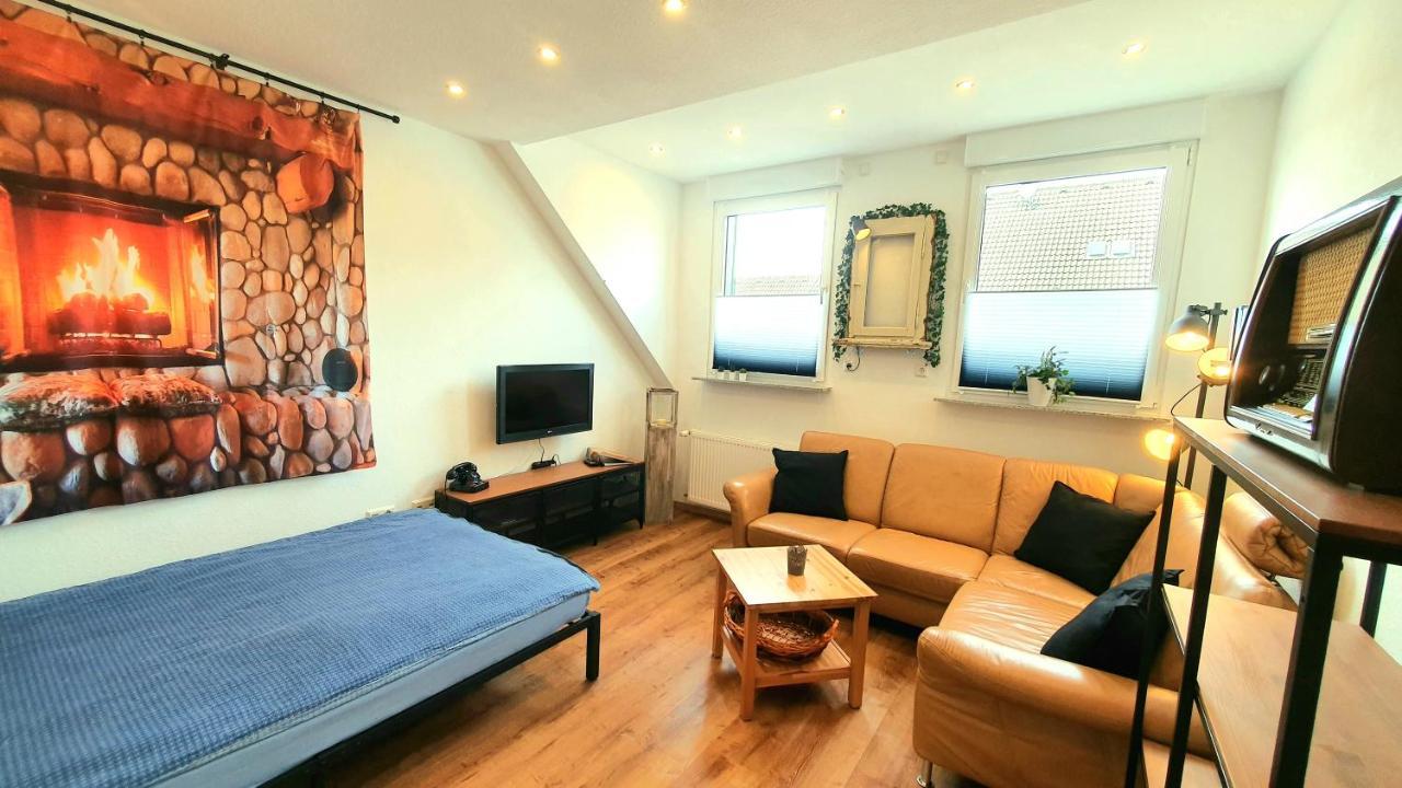 Frankes City Sleep Apartment, 6 Einzelbetten フェルバート エクステリア 写真